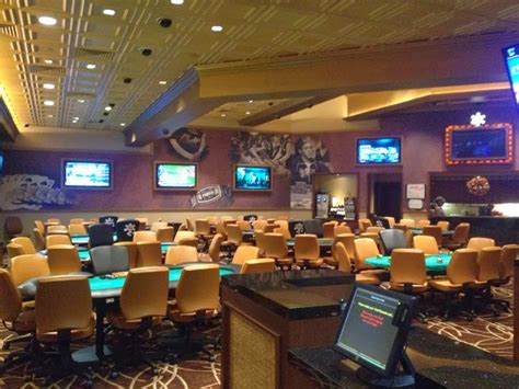horseshoe casino tunica poker schedule